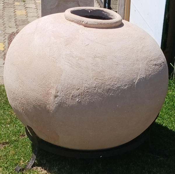 Large Display Pots