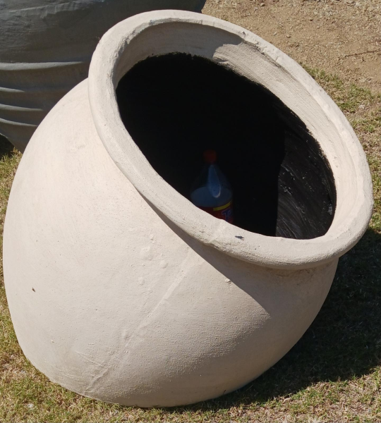 Large Display Pots