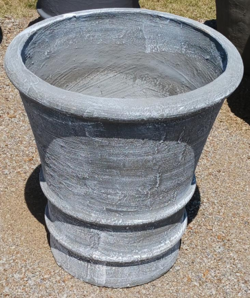 Round Planter Range