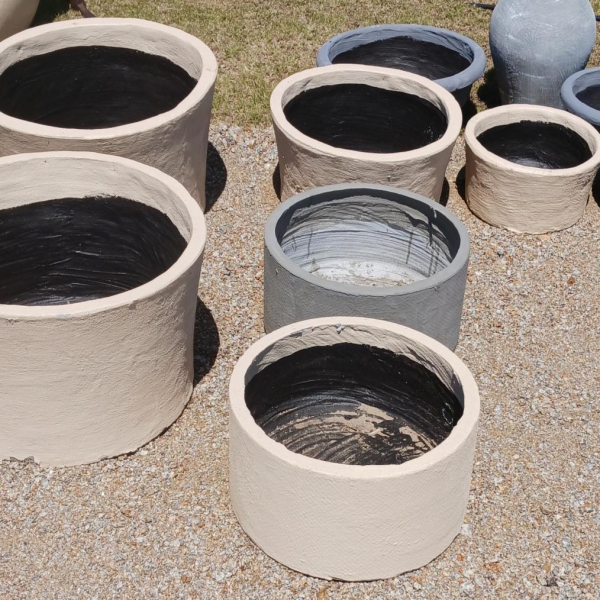 Round Planter Range